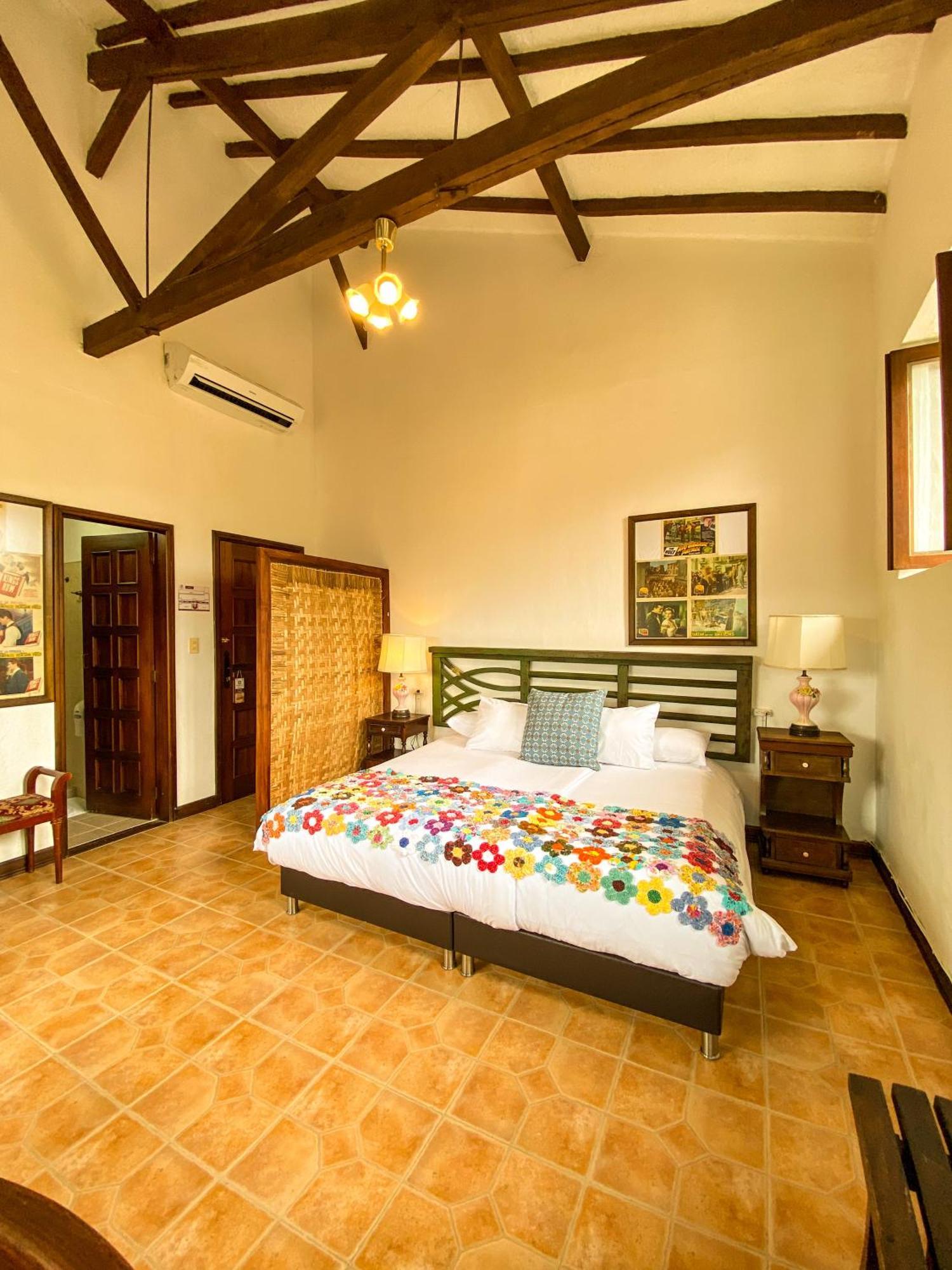 Hotel Mariscal Robledo Санта-Фе-де-Антіокія Екстер'єр фото